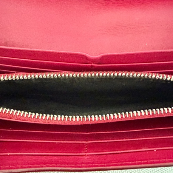 Tod’s Leather Continental Wallet – Burgundy - Picture 7 of 16